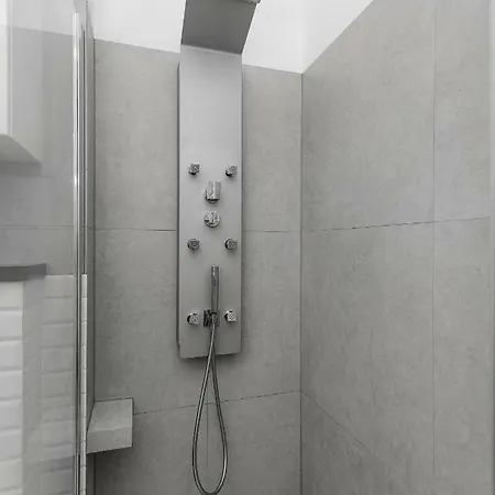 Hala Koszyki Spacious Διαμέρισμα Βαρσοβία