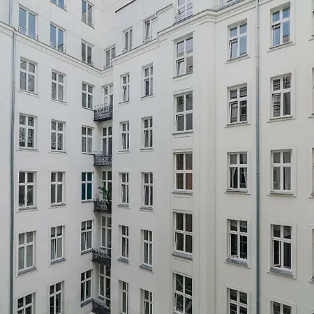 Διαμέρισμα Hala Koszyki Spacious